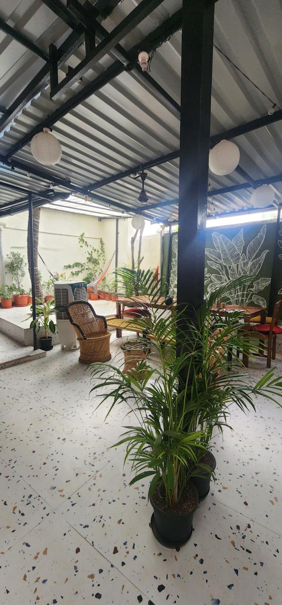 Hammock Hostels - Bandra مومباي المظهر الخارجي الصورة