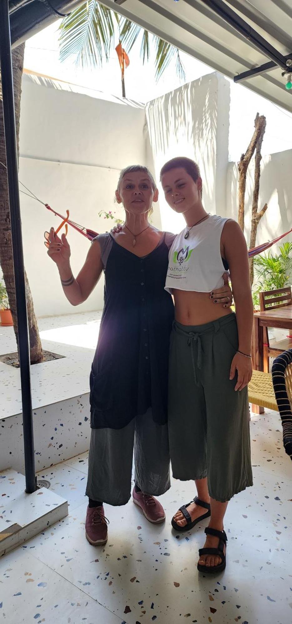 Hammock Hostels - Bandra مومباي المظهر الخارجي الصورة
