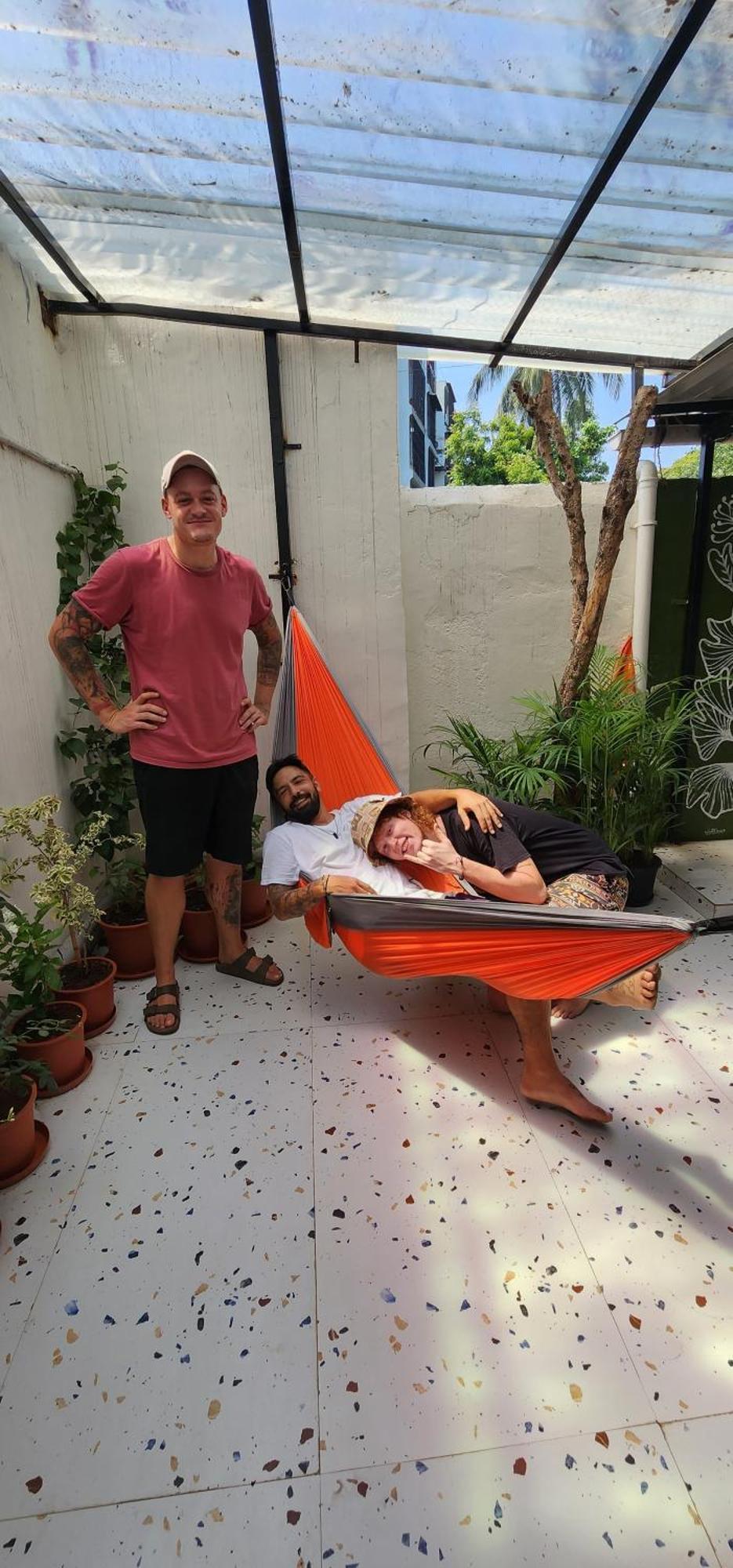 Hammock Hostels - Bandra مومباي المظهر الخارجي الصورة