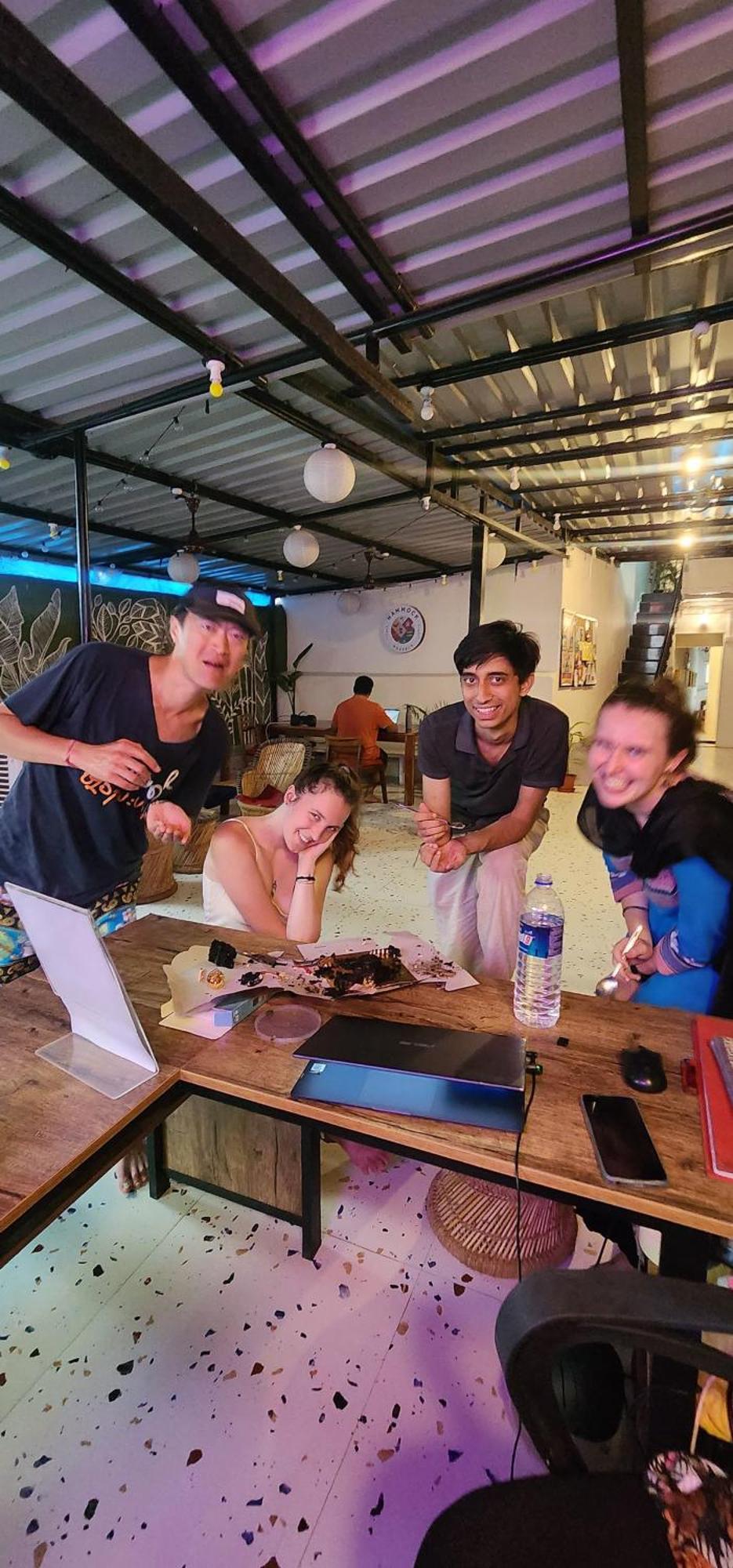 Hammock Hostels - Bandra مومباي المظهر الخارجي الصورة
