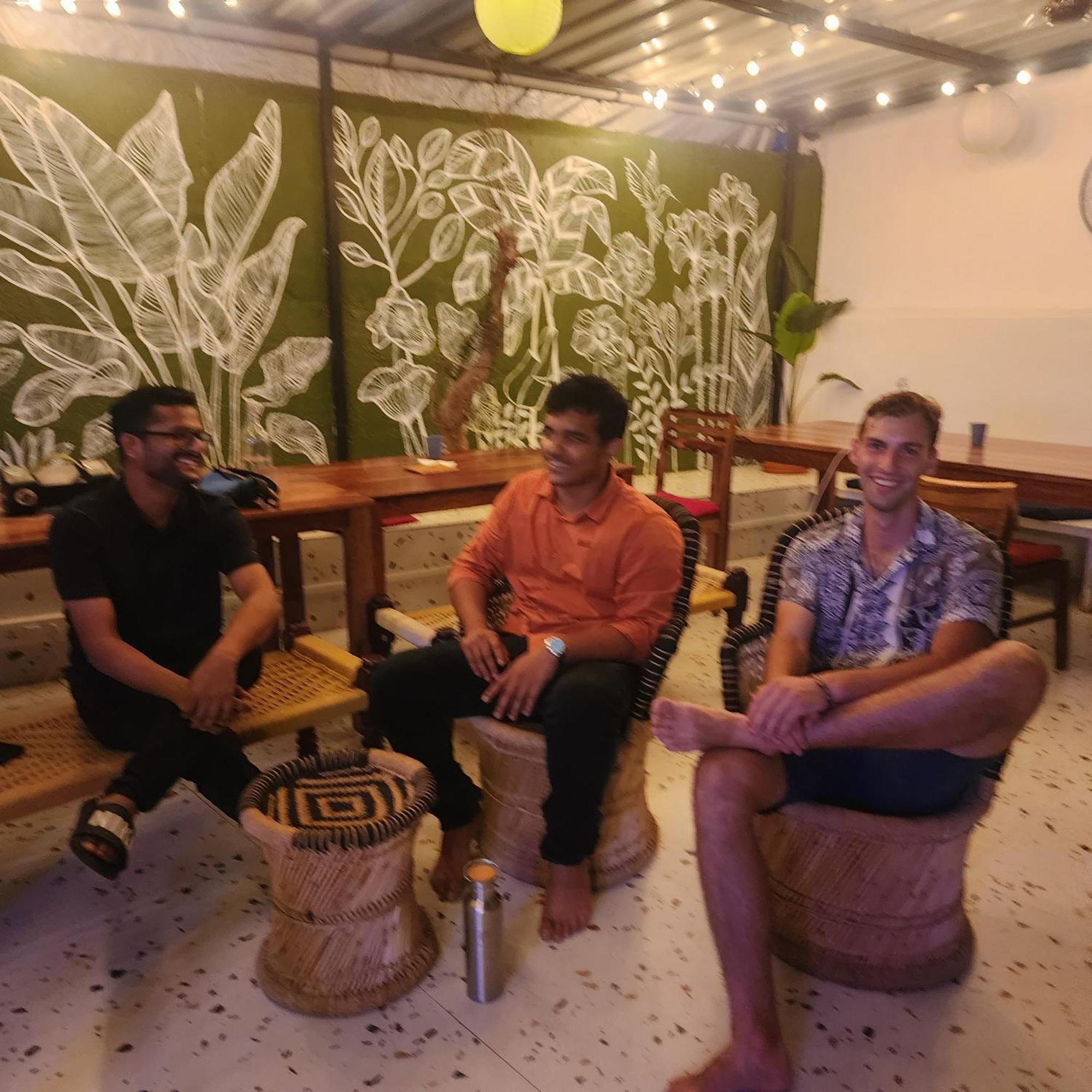 Hammock Hostels - Bandra مومباي المظهر الخارجي الصورة