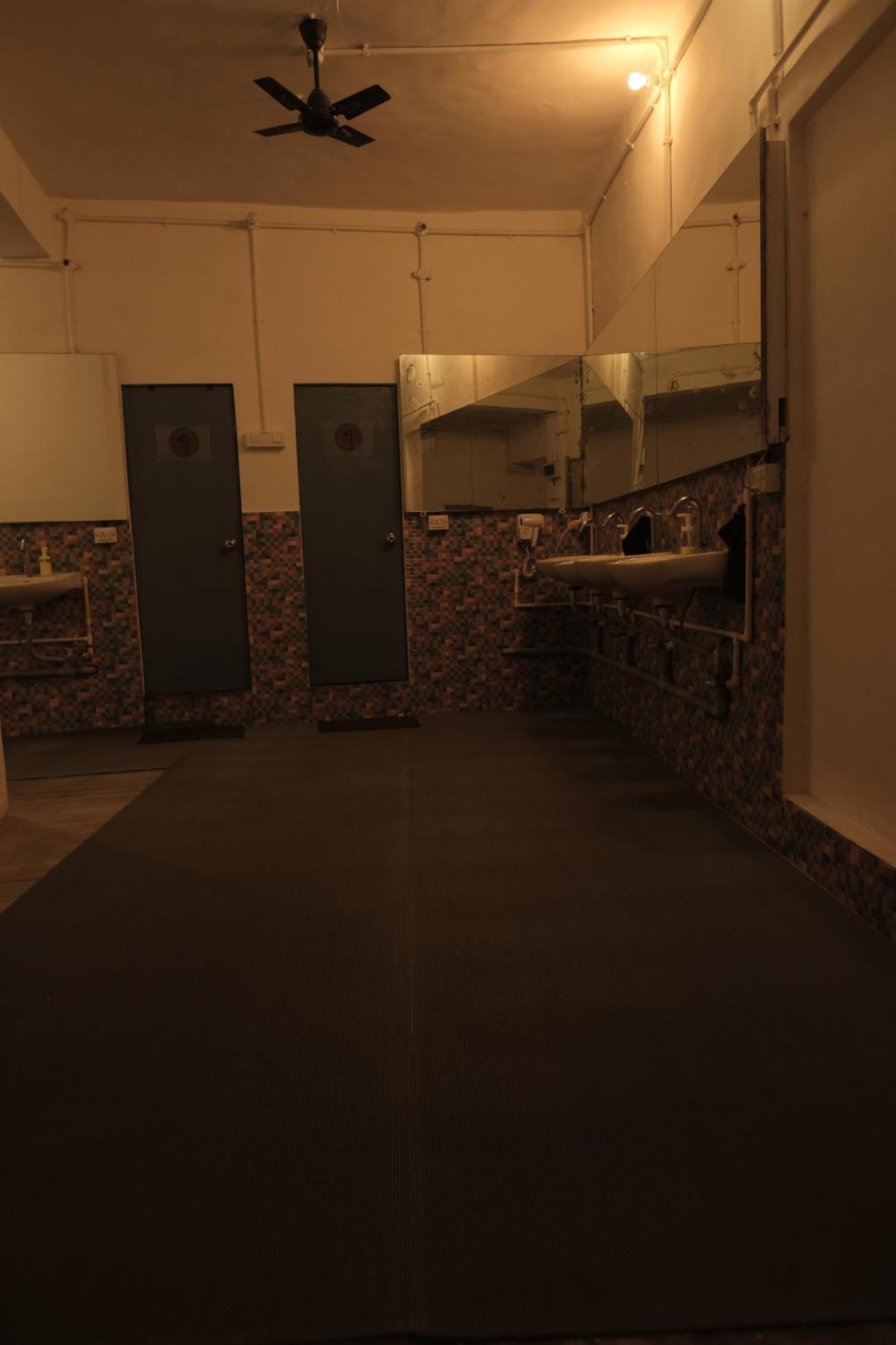 Hammock Hostels - Bandra مومباي المظهر الخارجي الصورة
